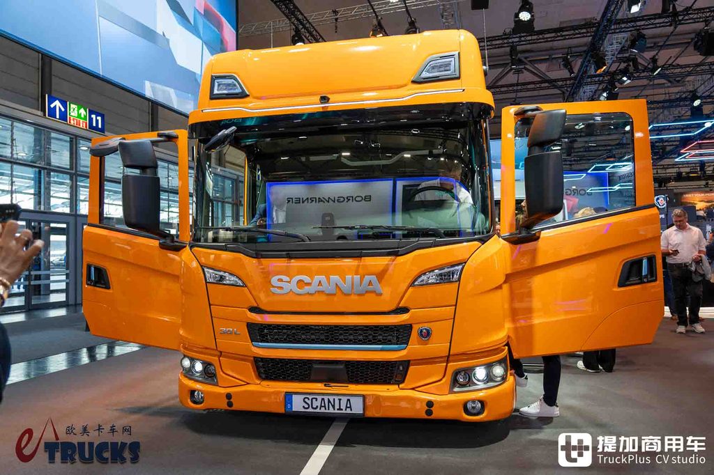2026IAA：熟悉的斯堪尼亚，不一样的“低姿态”：30 L纯电动低入口卡车深度实拍评测