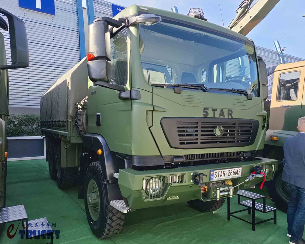 它是“换皮”版本的曼恩TGS？波兰自主的6×6军用卡车，看STAR 33.440牵引车