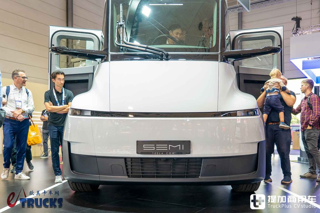 2026IAA:地球上最先进的电动重卡?实则有不少妥协!特斯拉Semi深度实拍评测