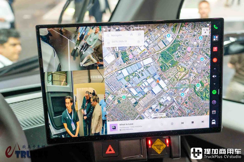 2026IAA:地球上最先进的电动重卡?实则有不少妥协!特斯拉Semi深度实拍评测
