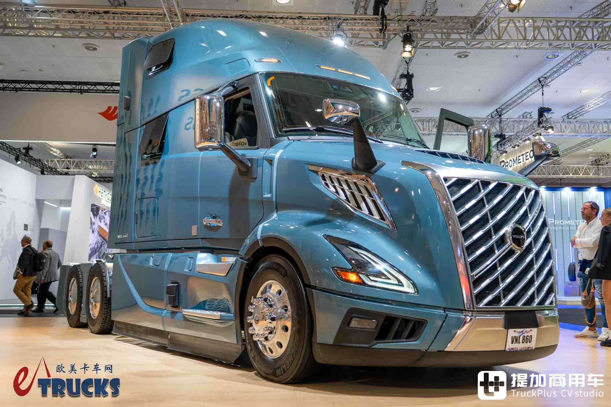 2026IAA：房车级超大生活舱！欧洲血统的美国卡车？沃尔沃VNL长头卡车实拍评测