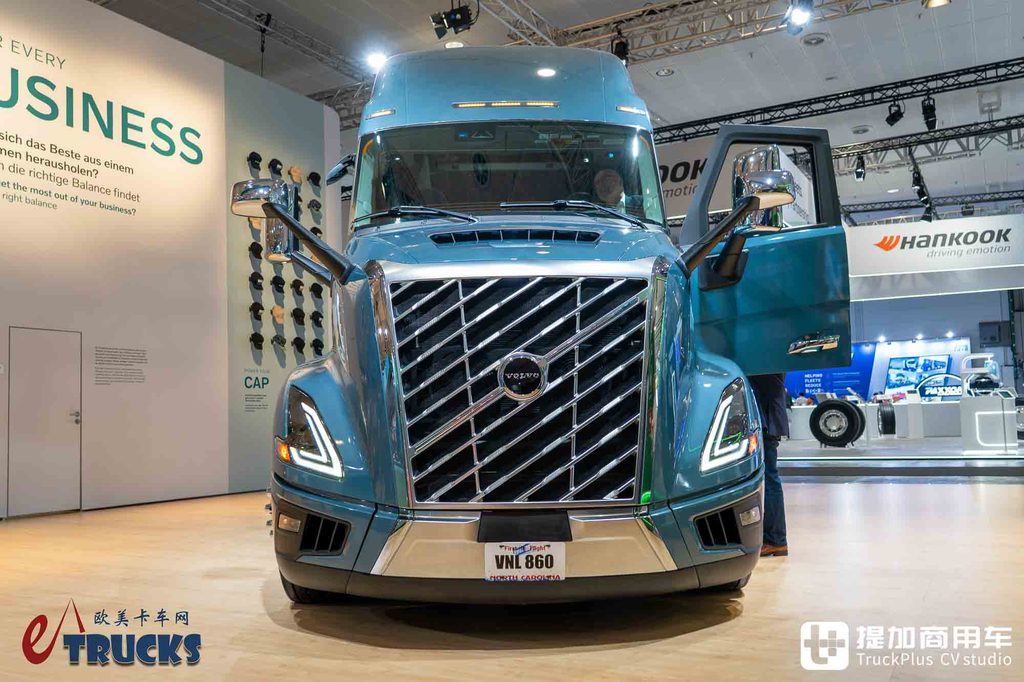 2026IAA：房车级超大生活舱！欧洲血统的美国卡车？沃尔沃VNL长头卡车实拍评测