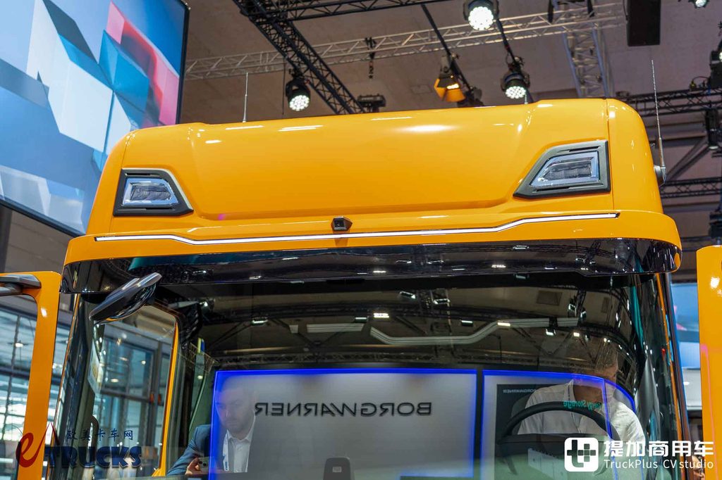2026IAA：熟悉的斯堪尼亚，不一样的“低姿态”：30 L纯电动低入口卡车深度实拍评测