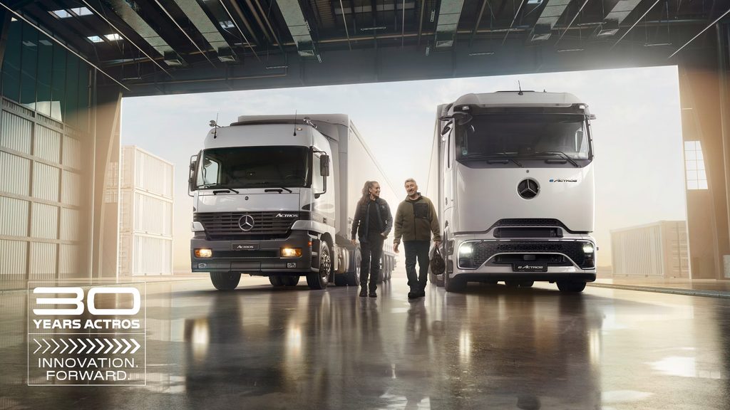 2026IAA：奔驰Actros六代同堂！三十年进化，它就是一部现代重卡技术演进史