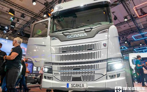IAA2026：底置不够，后背来凑！801度电续航720公里，斯堪尼亚Dynamic 44 R深度实拍评测