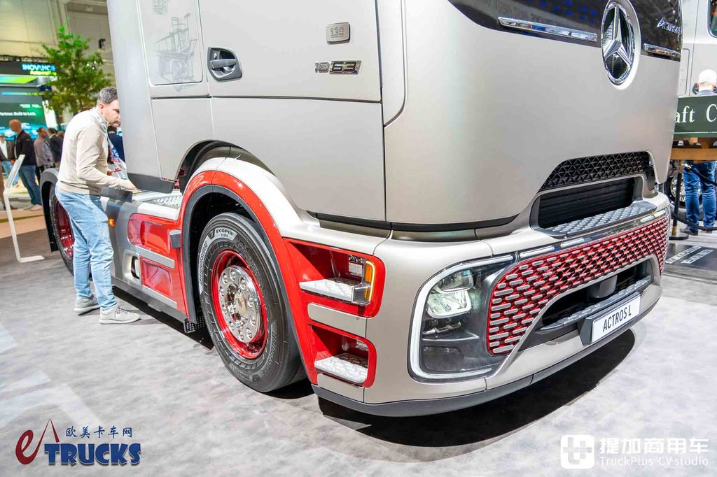 2026IAA:跨越130年的移动博物馆!奔驰Actros L“130 Years Trucks Edition”特别版卡车深度实拍评测