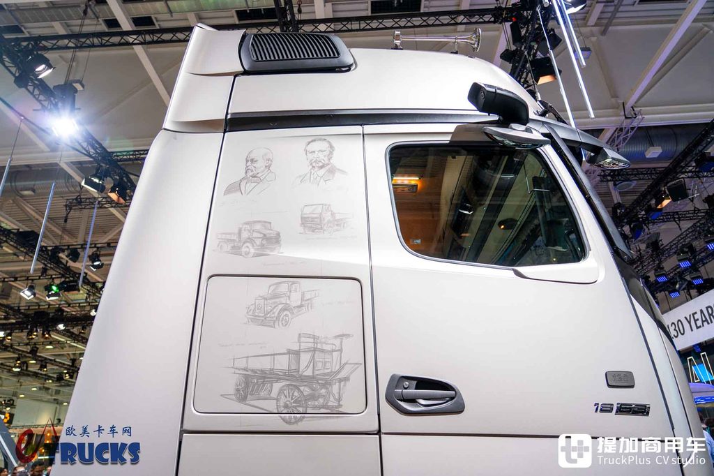 2026IAA:跨越130年的移动博物馆!奔驰Actros L“130 Years Trucks Edition”特别版卡车深度实拍评测