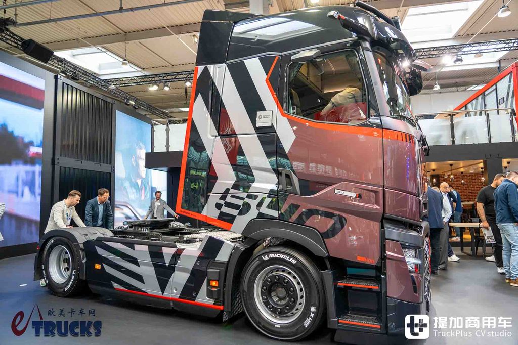 2026IAA:全球限量30台!法式浪漫拉满?雷诺T-High终极版深度实拍评测