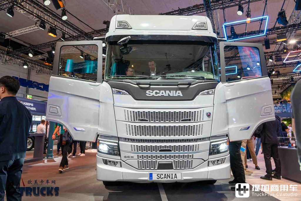 IAA2026：底置不够，后背来凑！801度电续航720公里，斯堪尼亚Dynamic 44 R深度实拍评测