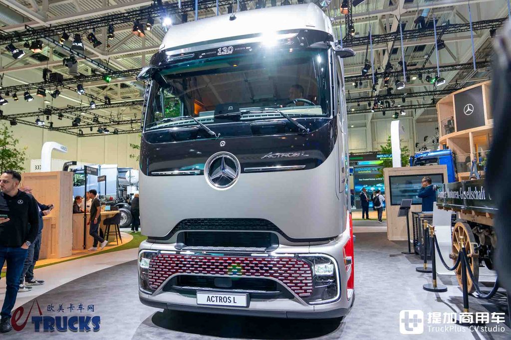 2026IAA:跨越130年的移动博物馆!奔驰Actros L“130 Years Trucks Edition”特别版卡车深度实拍评测