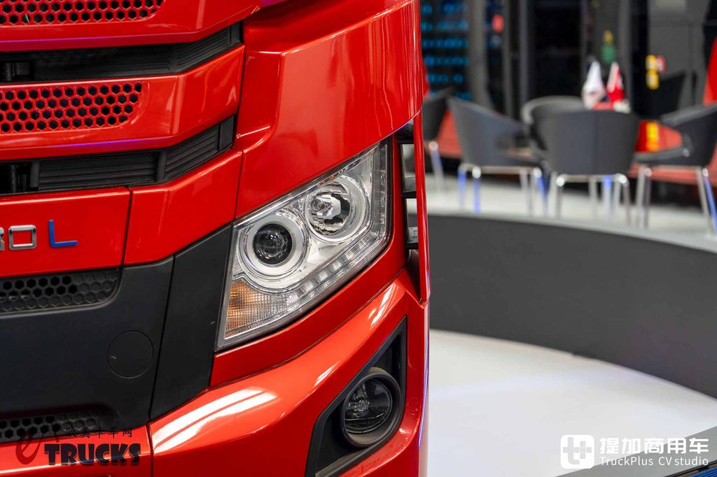 2026IAA:江淮格尔发K7换个车标就成欧洲旗舰?土耳其BMC ProL牵引车实拍