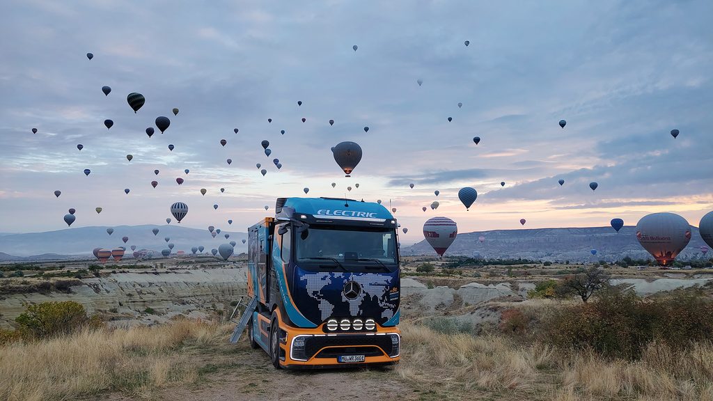 即将进入中国:奔驰eActros 600完成世界之旅首段重要行程