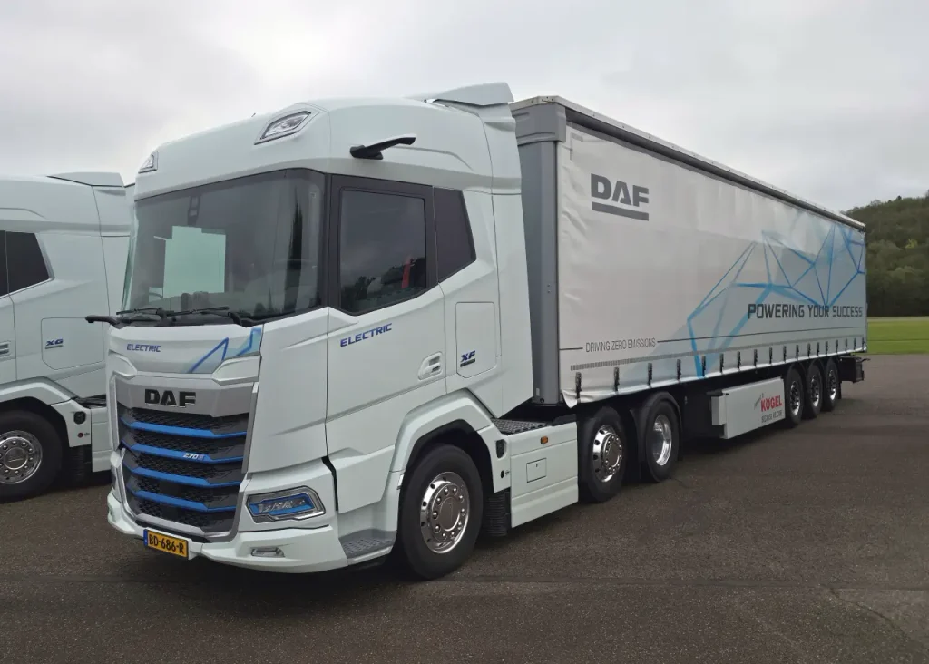 达夫XF Electric 6×2牵引车：低自重、短底盘，续航减少40%